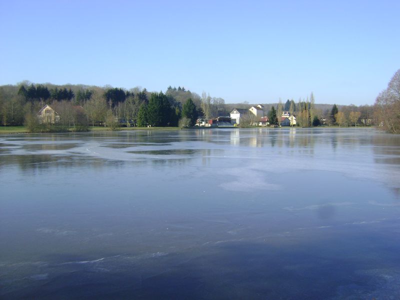 étang gelé de Toucy